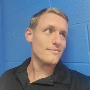 Meet your Posher, Christopher